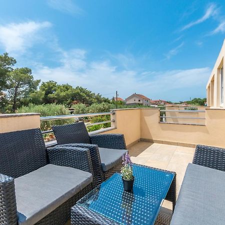 Agape Apartments 比奥格勒·纳·莫鲁 外观 照片