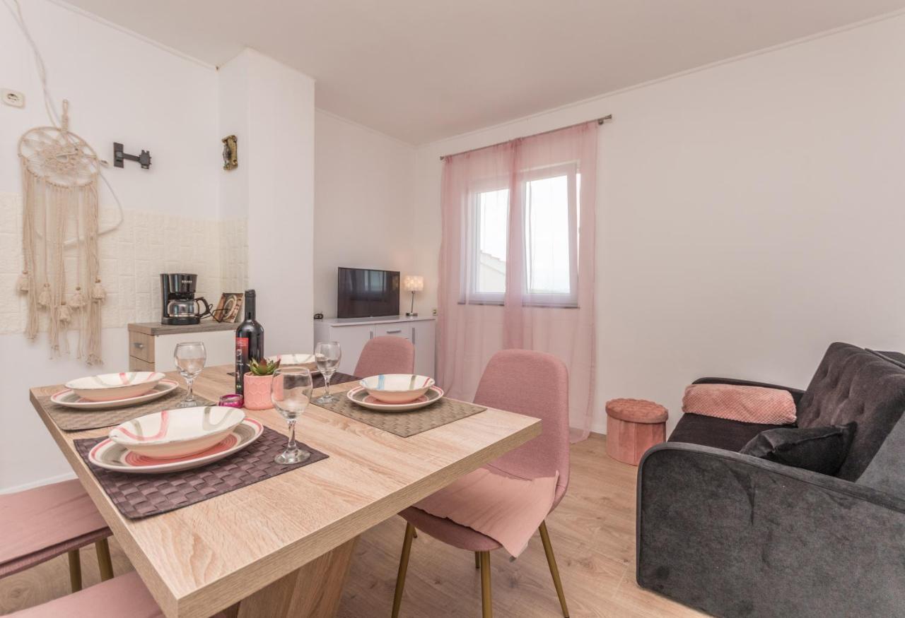 Agape Apartments 比奥格勒·纳·莫鲁 外观 照片
