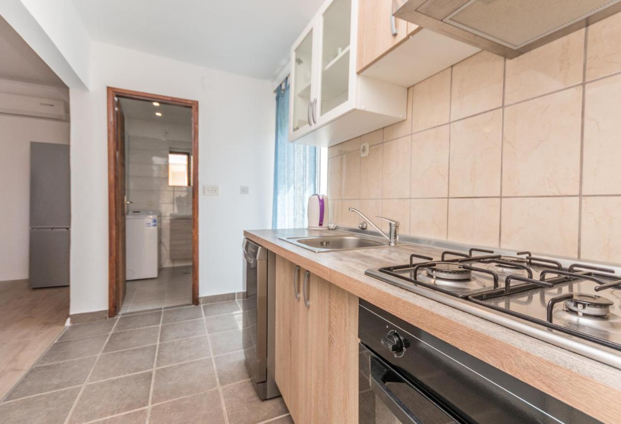 Agape Apartments 比奥格勒·纳·莫鲁 外观 照片