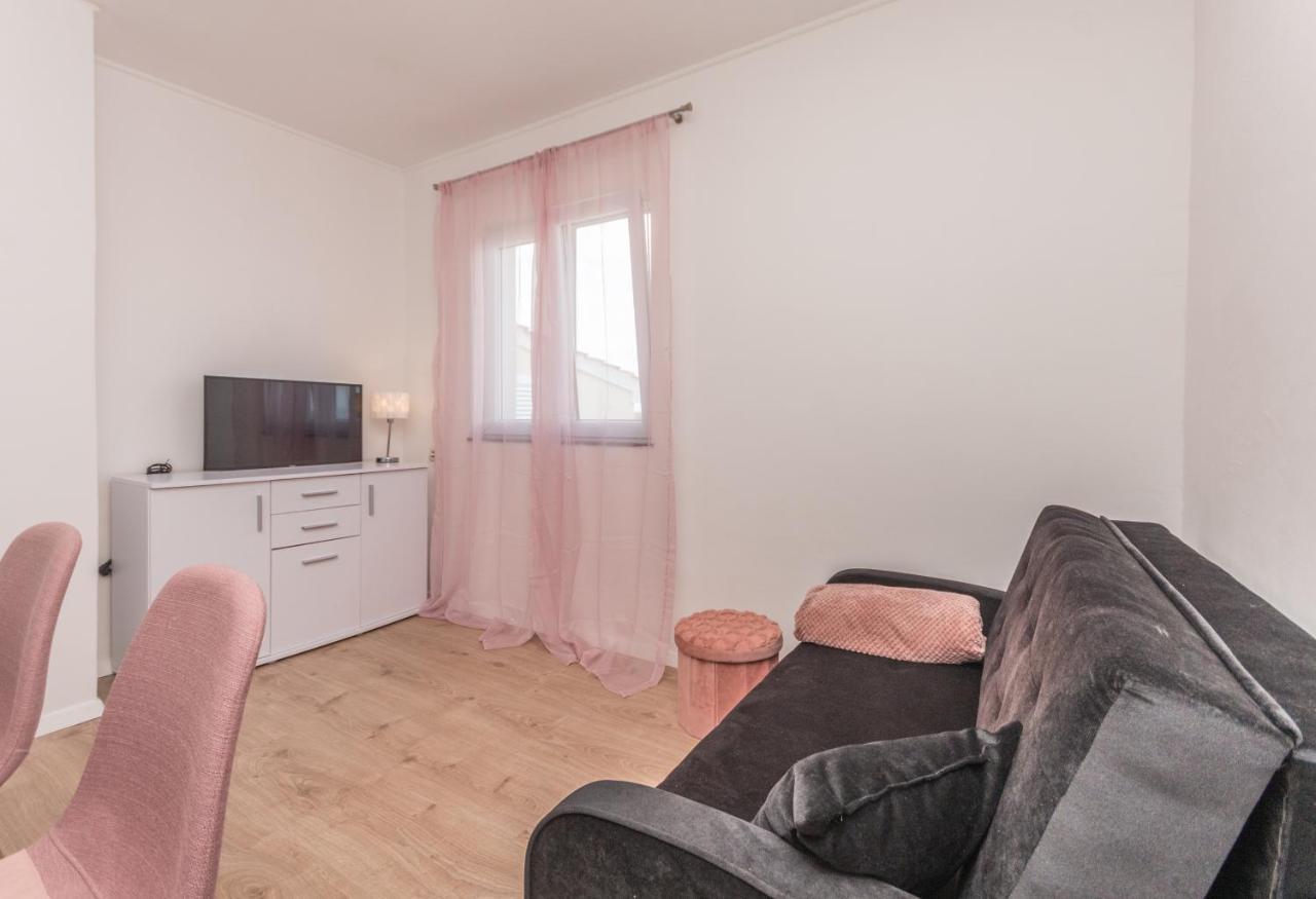 Agape Apartments 比奥格勒·纳·莫鲁 外观 照片