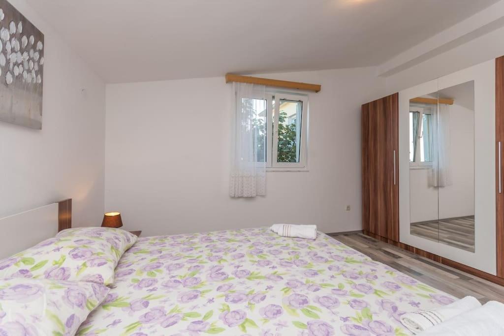 Agape Apartments 比奥格勒·纳·莫鲁 外观 照片