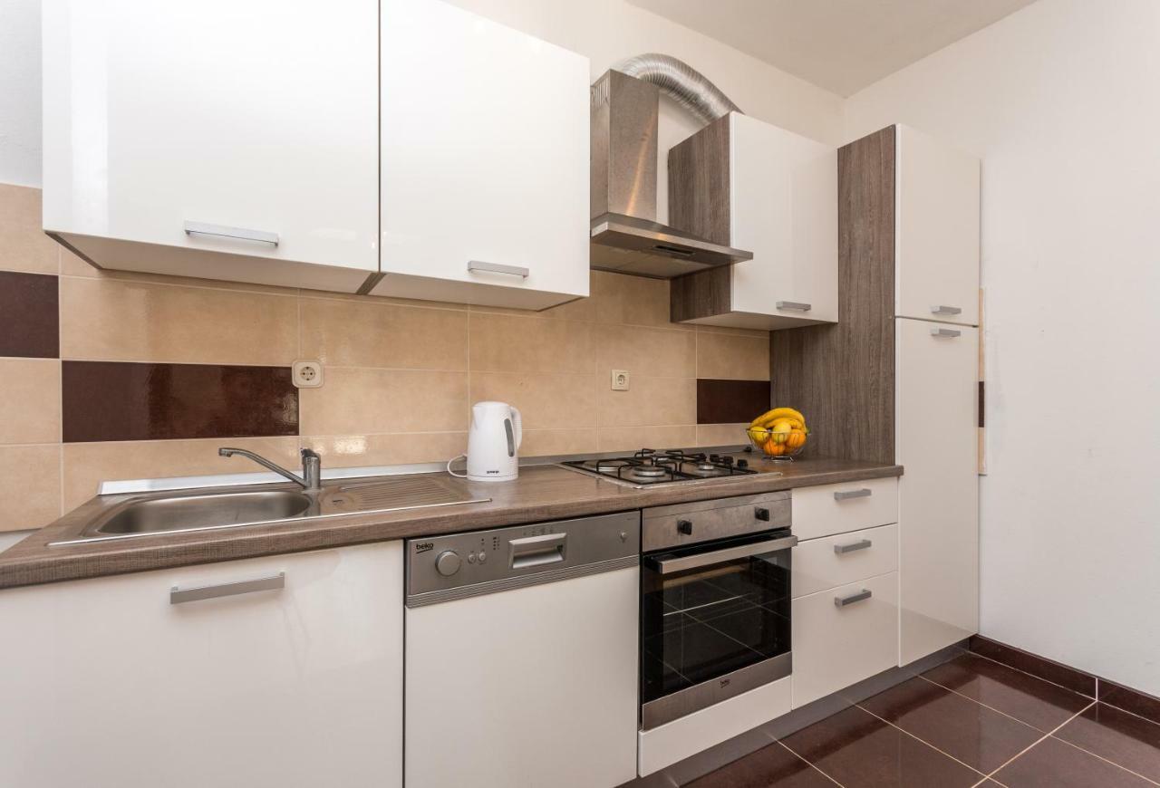 Agape Apartments 比奥格勒·纳·莫鲁 外观 照片